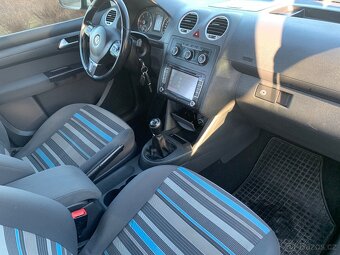 Vw Caddy Tramper 2.0tdi NAVI,KLIMA,4MOTION,,alu,spaní - 14