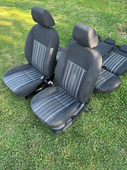 Ford Focus II 1.8 tdci díly - 14