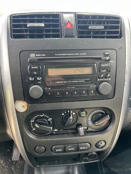Suzuki Jimny,  1,5 63kW 4x4 klima - 14