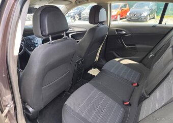 Opel Insignia 2.0 CDTI 4x4 Automat, nafta automat 118 kw - 14