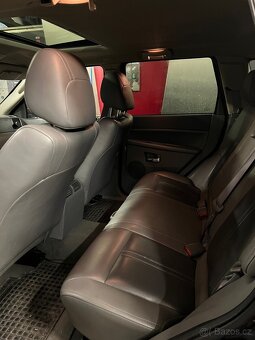 Jeep Grand Cherokee - 14