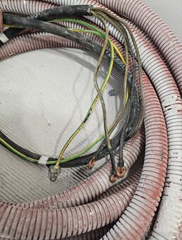 Stavební rozváděč 4x400V, 3x240V včetně kabelu - 14