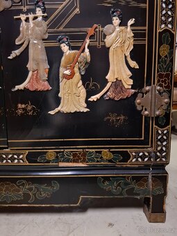 Starožitná čínská vykládaná komoda - 14