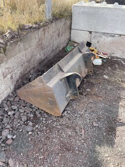 Ahlmann AX850 - 14