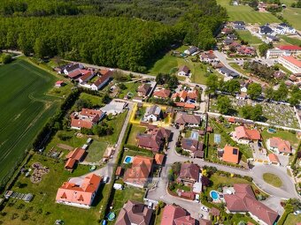 Prodej moderního rodinného domu, 261 m2 - Dubné - 14
