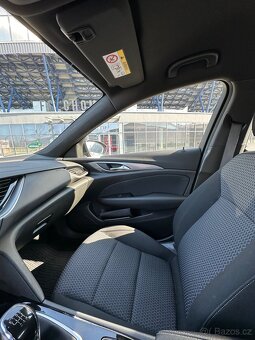 Opel Insignia, rok 2021, 131 tisíc km, odpočet DPH - 14