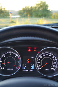 Mitsubishi ASX 1.8 DiD 4x4 110kW po 1.majiteli - 14