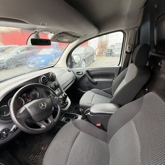 Mercedes-Benz Citan Ojeté, 3/2018, 241 454 km Cena 143000 Kč - 14