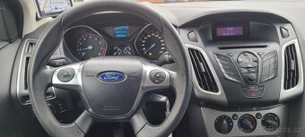 Ford Focus kombi 1,6Ti-VTC 92kW benzín 100 000km - 14