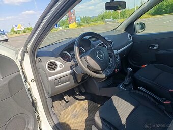 Renault Clio Grandtour - 14