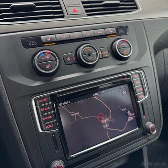 VW Caddy 4x4 2.0 TDI LED,NAVI,Kamera,senzory - 14