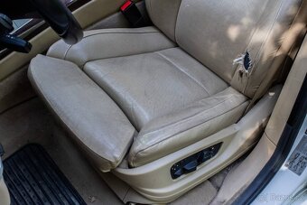 BMW X5 xDrive48i - 14