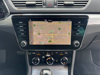 Škoda Superb 3 2.0 TDI 110kW DSG Tažné Webasto Navi Kamera - 14