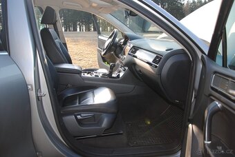 VW TOUAREG 3.0 TDI V6 - 4X4 193 KW TAŽNÉ - 14