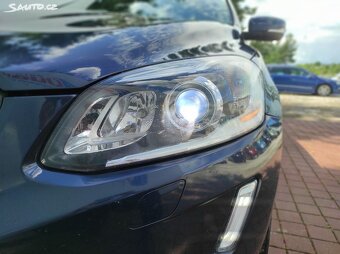 Volvo XC60 2.4 D5 158 kW TOP VÝBAVA AUTOMAT 4x4 ČR 2.MAJ. - 14