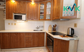 Prodej rodinného domu 4+1 se zahradou, pozemek 2 723 m², Kos - 14