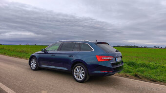 Škoda SUPERB Combi III 3 2.0TDI DSG Style Webasto tažné pano - 14