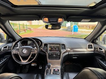 Jeep Grand Cherokee WK2 - 14