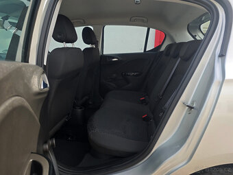 Opel Corsa 1.2 16V Výhřev volantu 47400km - 14