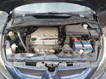 Mitsubishi Grandis 2,4 121kw, 2004 - 14