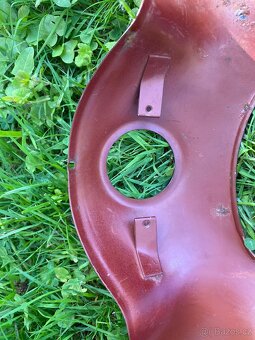 ORIGINÁL NEPOUŽITÁ HORNÍ MASK JAWA PANELKA - 14