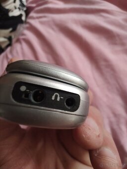Motorola v220 zánovní - 14
