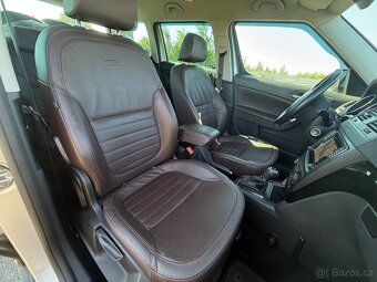 Škoda Yeti LAURIN KLEMENT 2,0 TDI 110 kW automat max výbava - 14