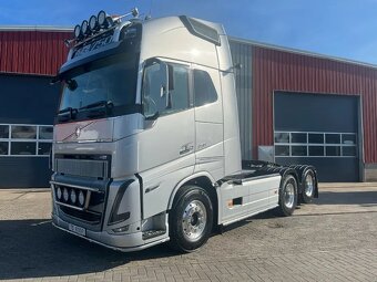 Volvo FH16 750 6x4 / 2021 / PTO - 14