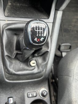 Škoda Yeti TDi 81kW 4x4 - 14