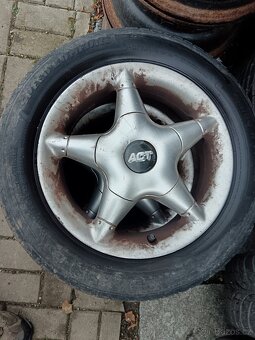 Yaris 1.0i (50kw) - NOVÁ STK - EKO- 0 KČ - 14