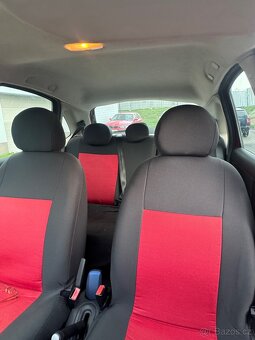 Citroën C3 1.1i, 44 kW – hatchback, červená - 14