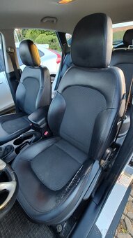 Prodám Hyundai ix35, 1.7 CRDi, nafta - 14