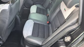 ŠKODA OCTÁVIA 2 RS kombi - 2,0TFSi 147kW - Manuál,, - 14
