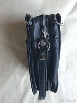 Batohy a cestovní tašky - 14