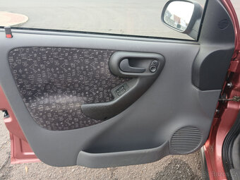 Opel Corsa 1.2i Automat Jen 94.000 Km - 14