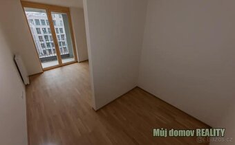 Pronájem nadstandardního bytu 3+kk (101 m) s terasou (13 m)  - 14