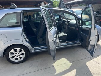 Opel Zafira 1.6i 85KW BEZ KOROZE,NEVÍDANÝ STAV,PARKI.2X ALU - 14