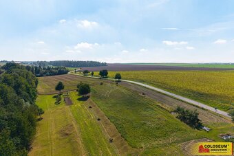 Starý Petřín, RD 4+1, 130 m², garáž, zahrada, kravín – rodin - 14