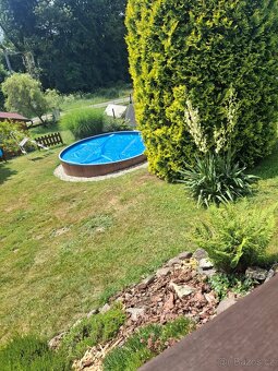 Prodej útulné chaty s bazénem, zahradou a pergolou - 14