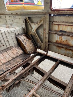 Volkswagen t2b karoséria - 14