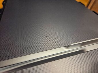 Středová konzole Tesla Model 3 - použitá - 14