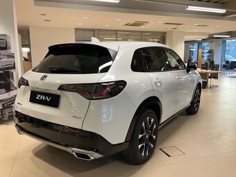 HONDA ZR-V 2.0 e:HEV Advance Panorama BOSE® Head-Up Kůže atd - 14