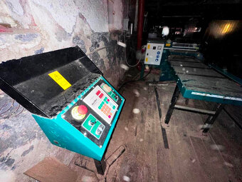 Omítací vícekotoučová pila Edger, omítací pila Wood-mizer EG - 14