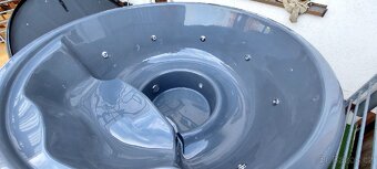 Prodám koupací sud ,finskavana. sklolaminatova vložka 180 cm - 14