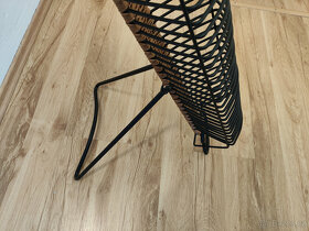 Veliký kovový stojan na 46 ks CD/DVD - 14