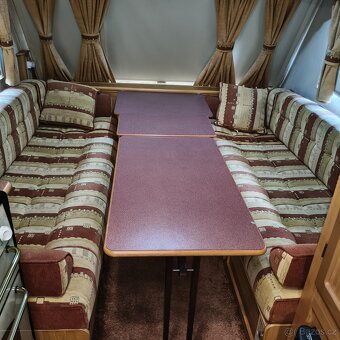 Anglický karavan pro 5 osob - 14