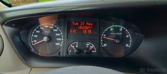 Sklápěč Iveco Daily 35C13 - 14
