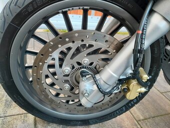 Piaggio Beverly 300 ABS, 2018, pěkný stav, AKCE - 14