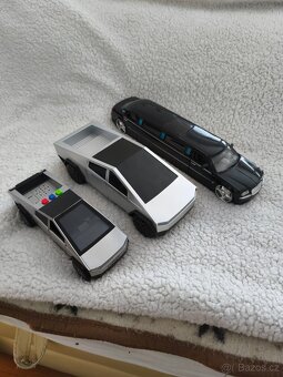 Auta, kamióny,naklaďáky NOVÉ. - 14