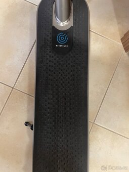 Elektrokolobežka BLUETOUCH 250 - 14
